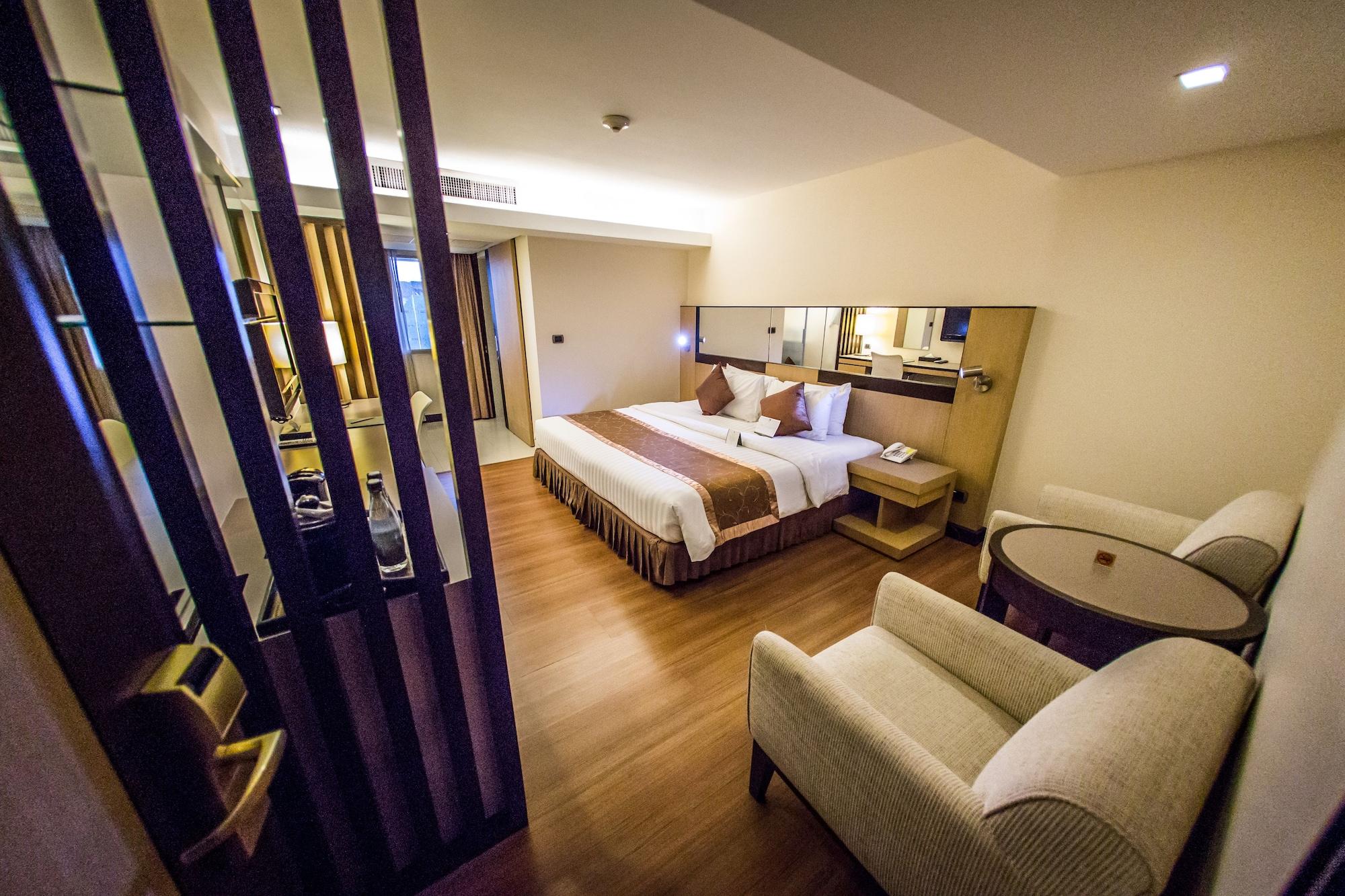 Khách sạn Sc Park 4*